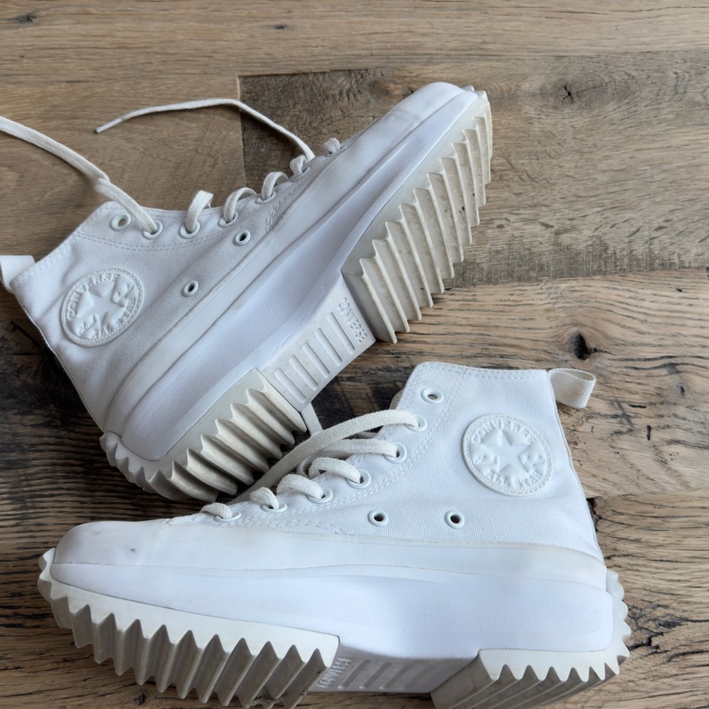 Converse Run Star Hike High White Sneakers